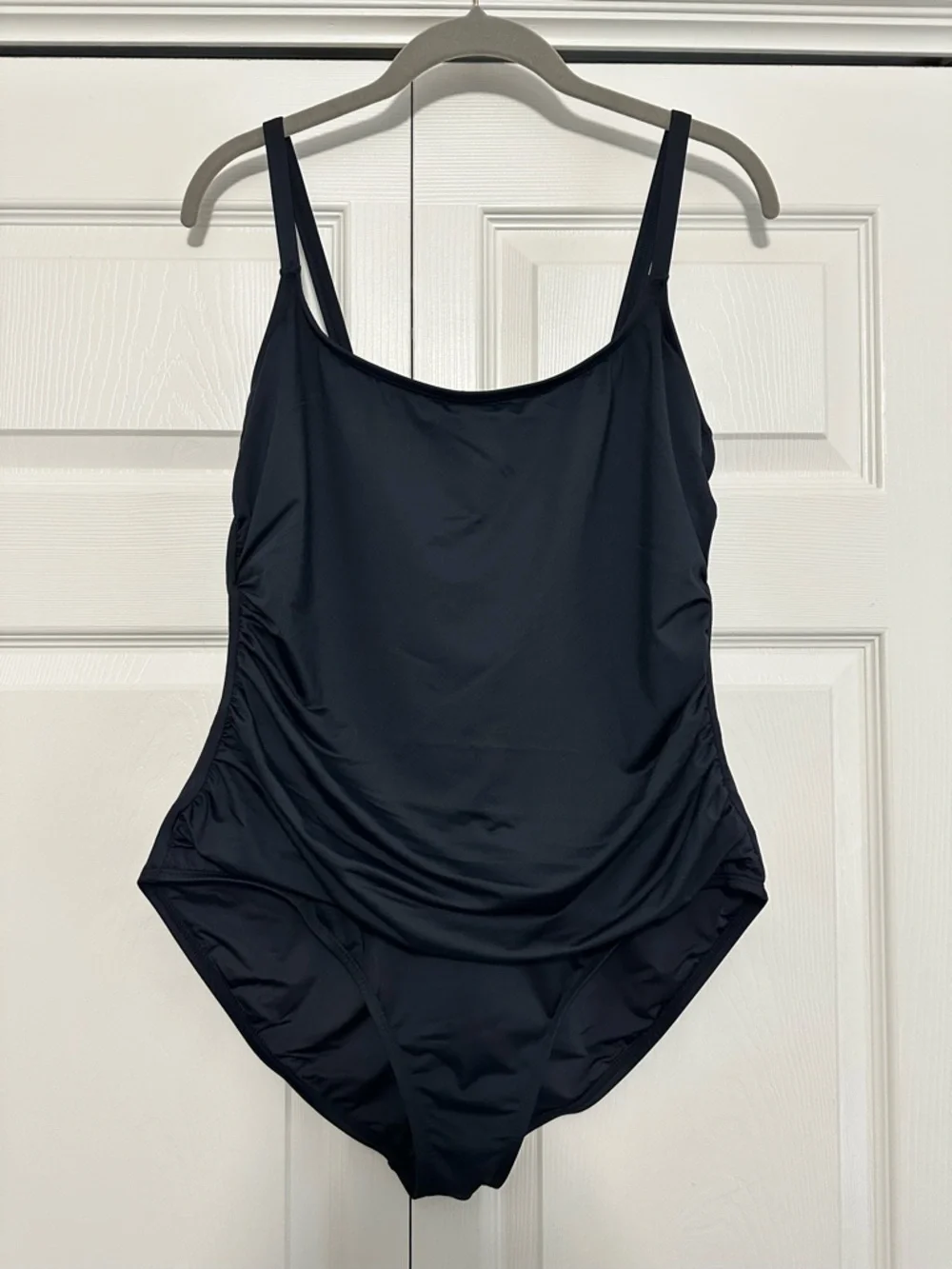 La Blanca Island Goddess One Piece Swimsuit‎ in Black Size 18W VGUC - Picture 3 of 7